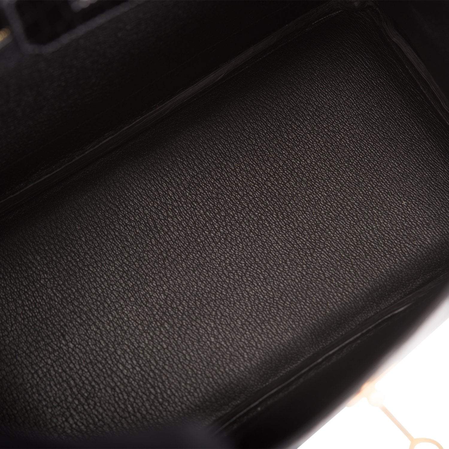 Hermes Black Shiny Niloticus Crocodile Birkin 25cm Gold Hardware - Image 8