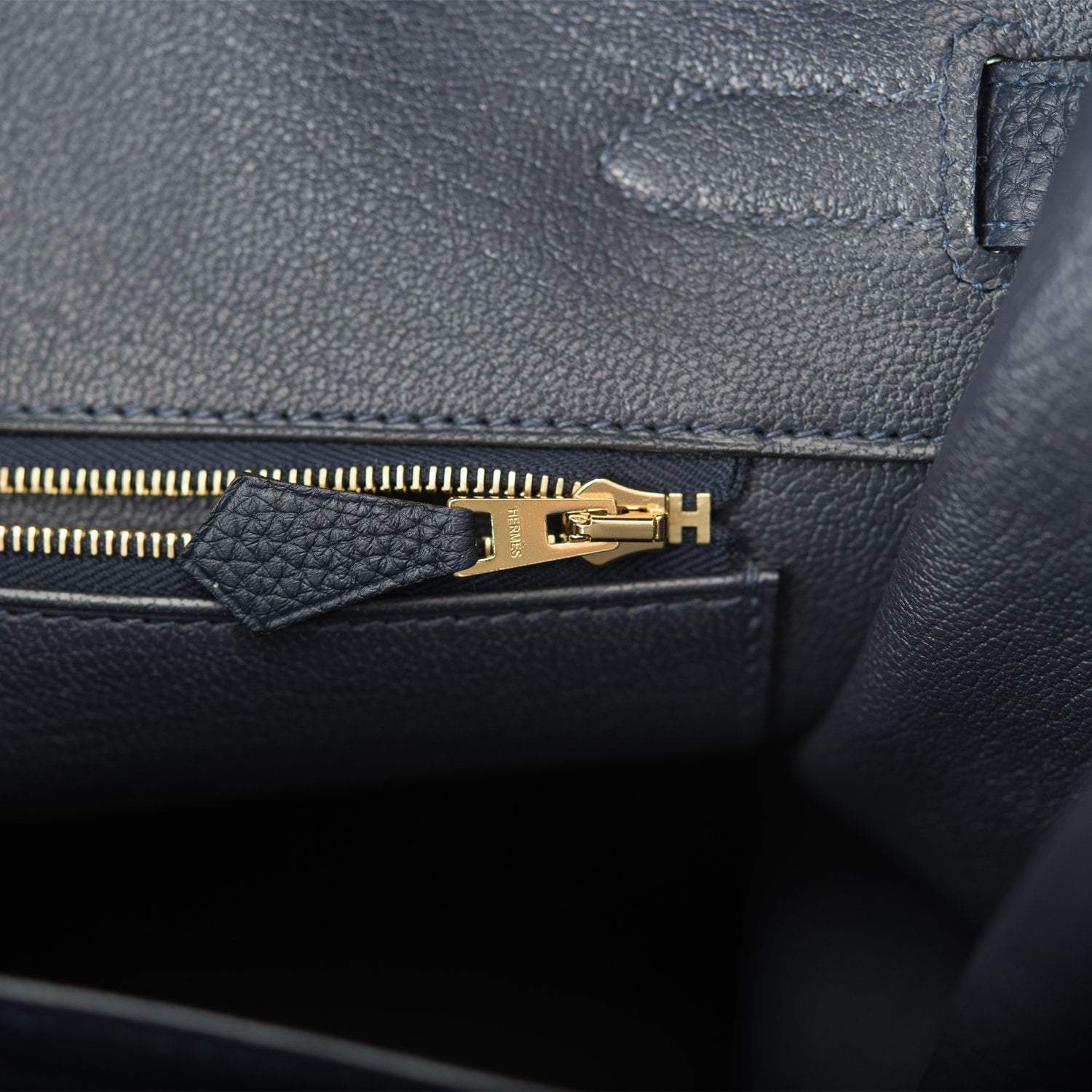 Hermes Bleu Nuit Togo Birkin 35cm Gold Hardware - Image 9