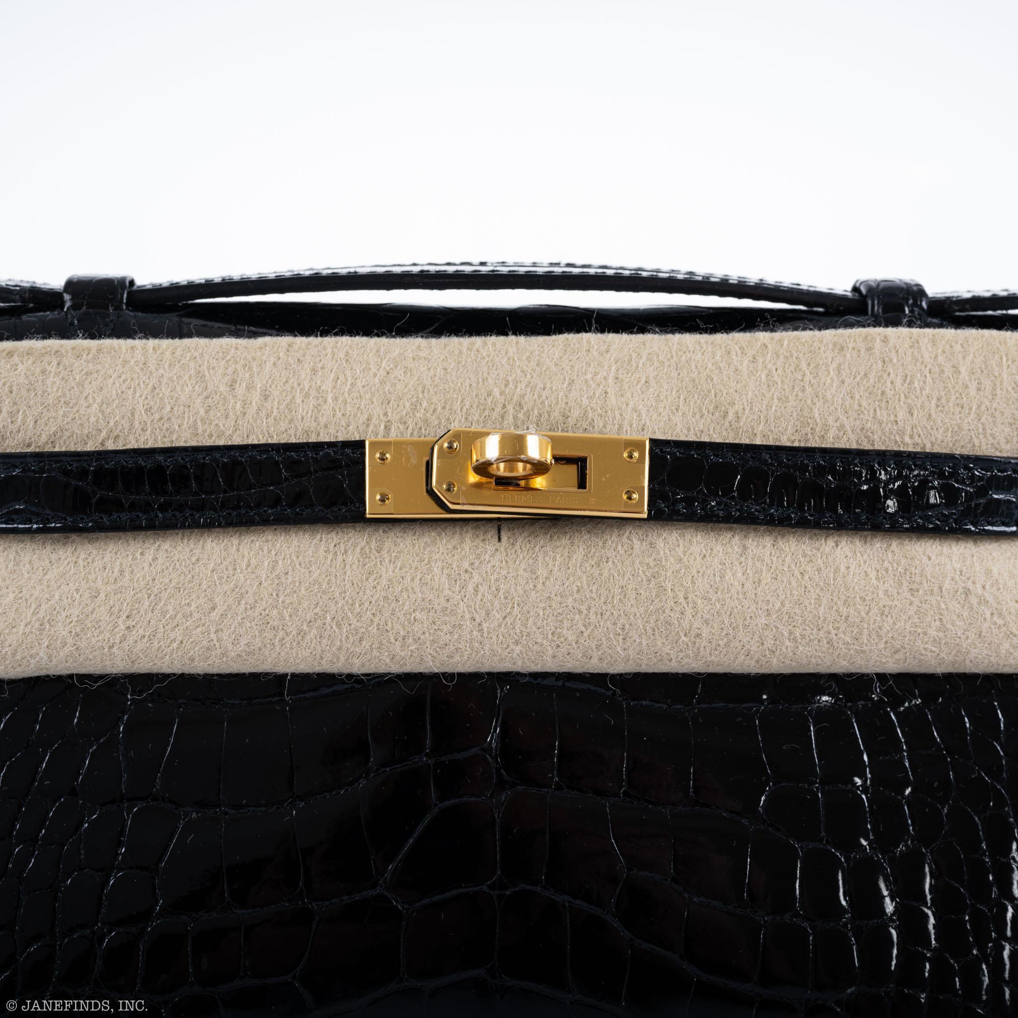 Hermes JPG Kelly Pochette Black Alligator with Gold Hardware - 2019, D - Image 10