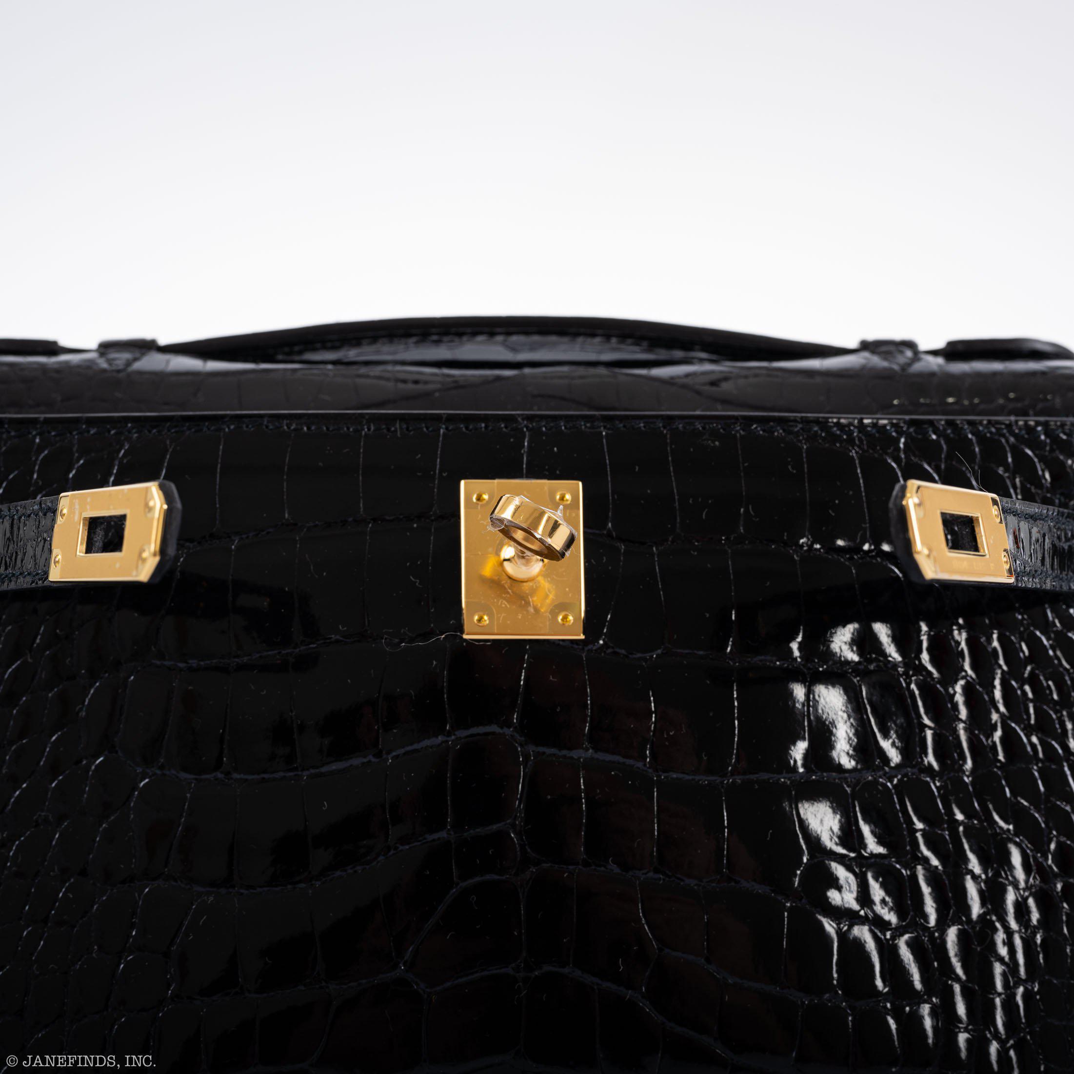 Hermes JPG Kelly Pochette Black Alligator with Gold Hardware - 2019, D - Image 7