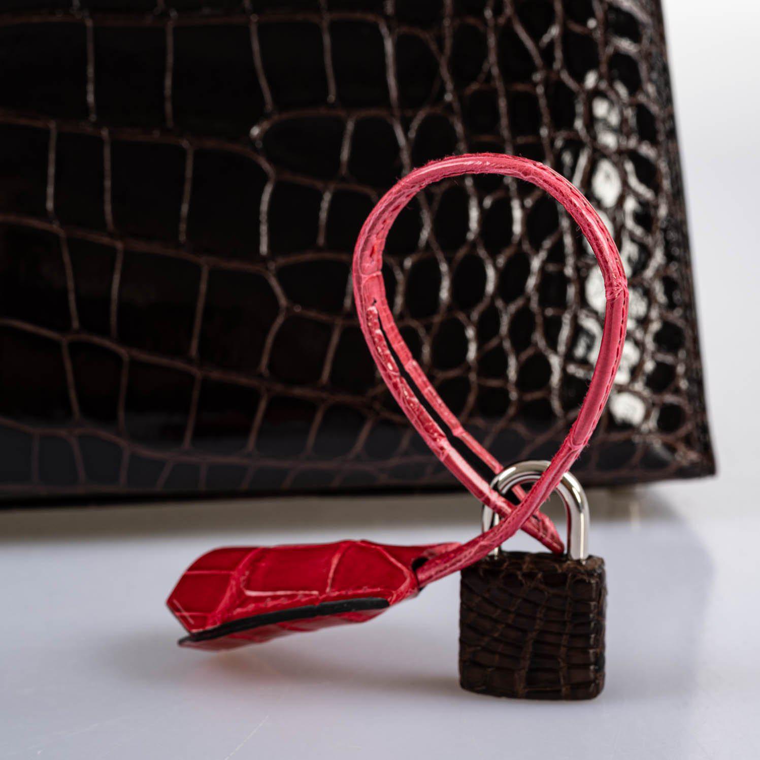 Hermes Kelly 28 Sellier Macassar, Ebene, Miel and Rose Extreme Alligator Palladium Hardware - 2021, Z - Image 18
