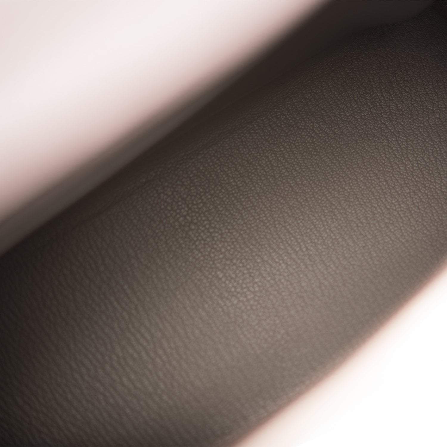 Hermes Kelly Retourne 32 Tosca, Gris Tourterelle and Etain Togo Brushed Palladium Hardware - Image 7