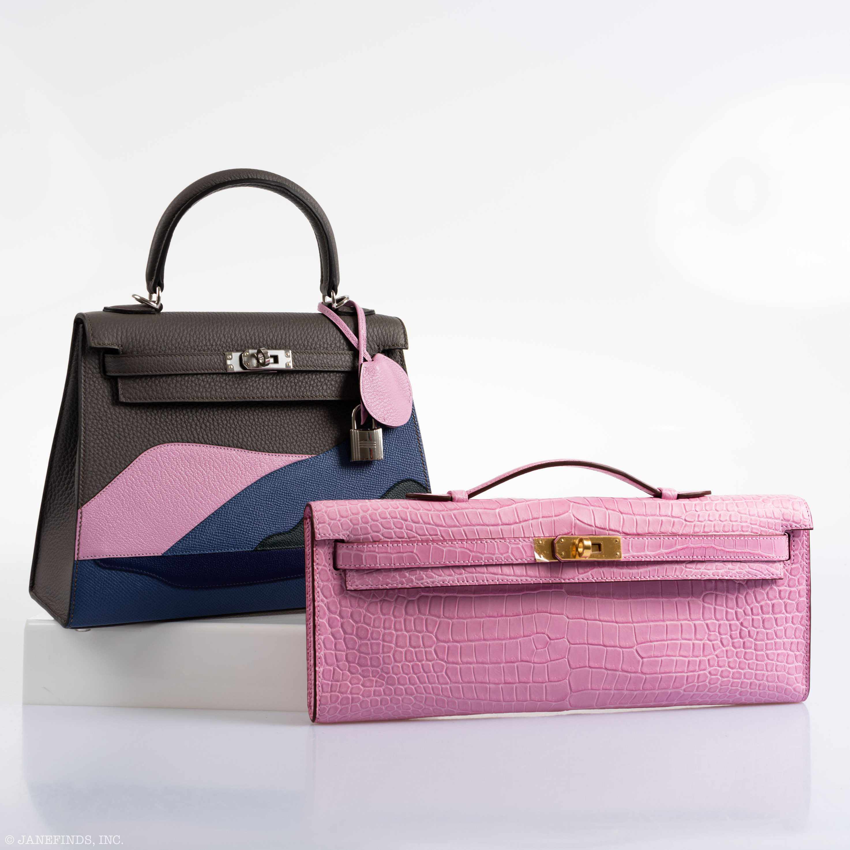 Hermes Kelly Cut Pochette 5P Bubblegum Pink Matte Porosus Crocodile Gold Hardware - 2019, D - Image 3