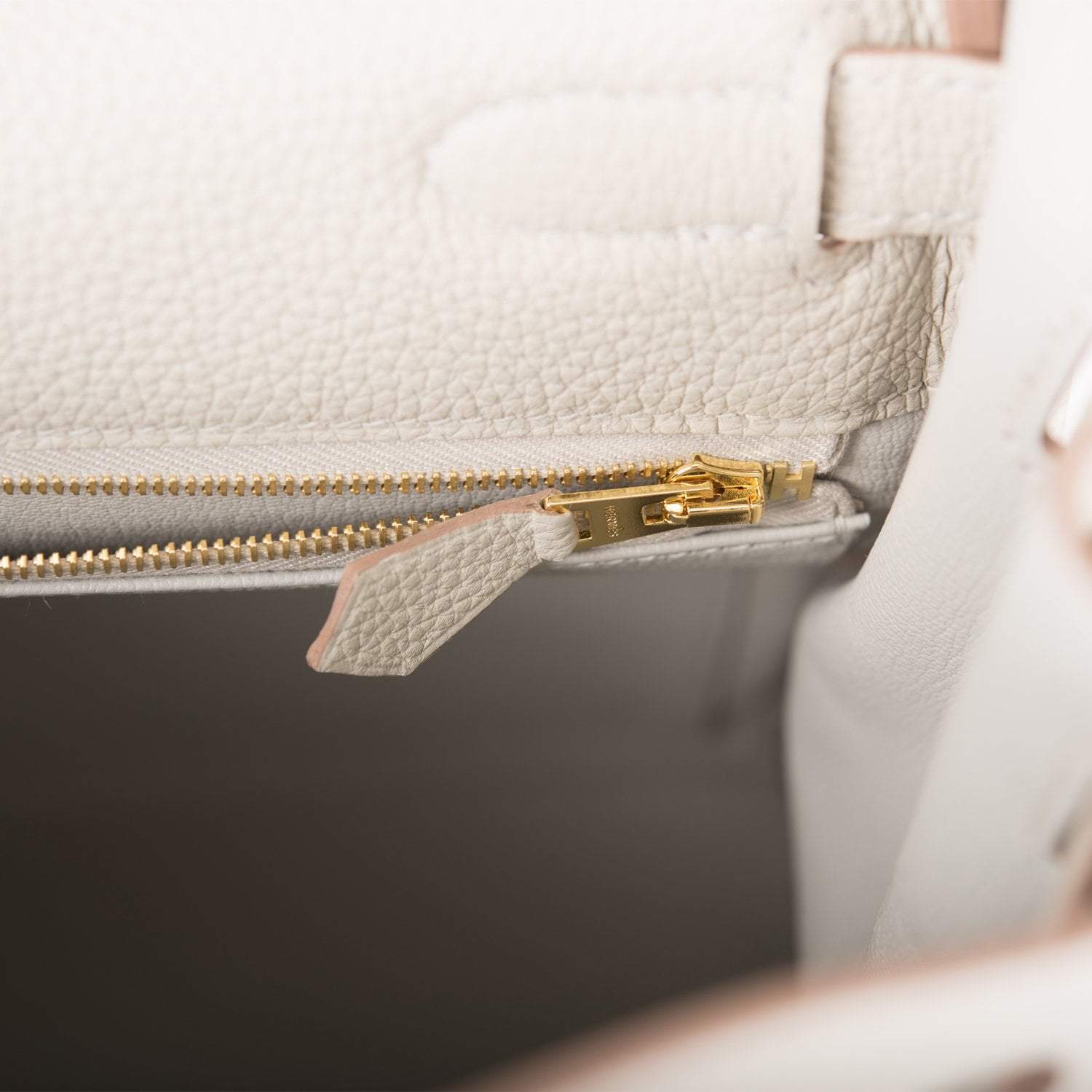 Hermes Kelly Retourne 32 Gris Perle Togo Gold Hardware - Image 8